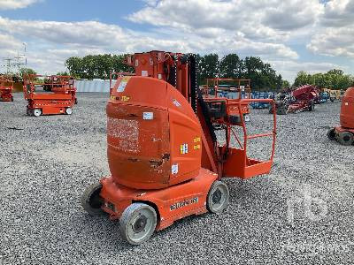JLG TOUCAN 10E - Személyemelő: 1 kép. JLG TOUCAN 10E - Személyemelő: 1 kép.