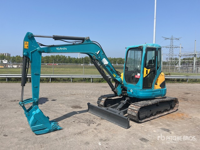 Kubota KX155-3SZ Mini Excavator: <6.6t - Minikotró: 2 kép. Kubota KX155-3SZ Mini Excavator: <6.6t - Minikotró: 2 kép.