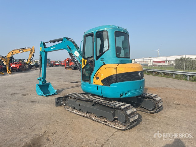 Kubota KX155-3SZ Mini Excavator: <6.6t - Minikotró: 4 kép. Kubota KX155-3SZ Mini Excavator: <6.6t - Minikotró: 4 kép.