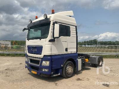 MAN TGX 18.400 4x2 - Nyergesvontató: 1 kép. MAN TGX 18.400 4x2 - Nyergesvontató: 1 kép.