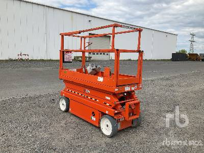 SKYJACK SJIII-3220 Electric - Ollós emelő: 2 kép. SKYJACK SJIII-3220 Electric - Ollós emelő: 2 kép.