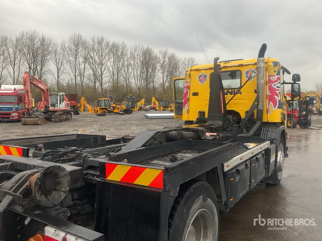 Scania P230 Container Truck - Horgos rakodó teherautó: 4 kép. Scania P230 Container Truck - Horgos rakodó teherautó: 4 kép.