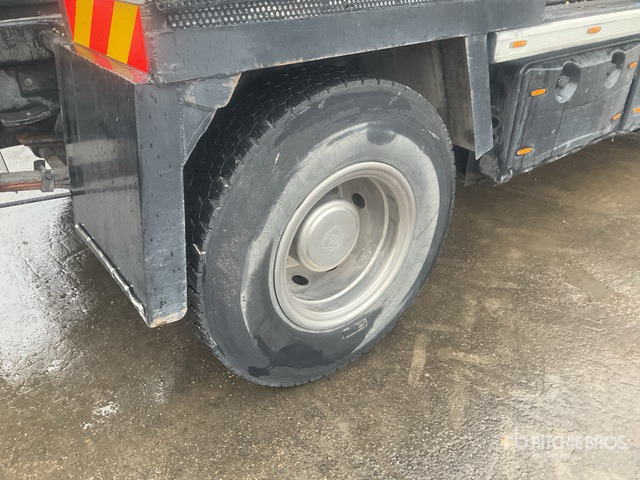 Scania P230 Container Truck - Horgos rakodó teherautó: 5 kép. Scania P230 Container Truck - Horgos rakodó teherautó: 5 kép.