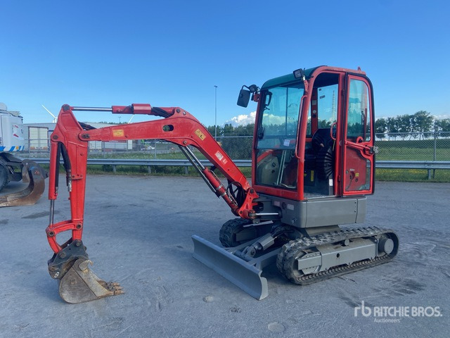 Volvo ECR25D Mini Excavator: <6.6t - Minikotró: 1 kép. Volvo ECR25D Mini Excavator: <6.6t - Minikotró: 1 kép.