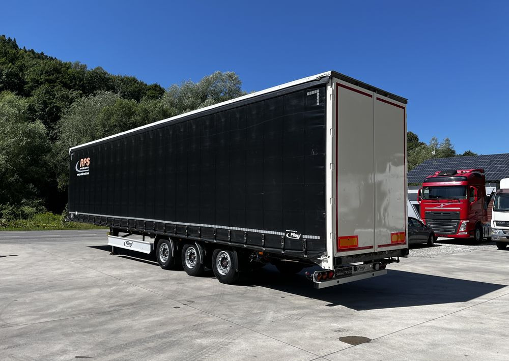 Fliegl Firanka Mega // 2017 Rok // SAF // Ocynk // Oś podnoszona // - Ponyvás félpótkocsi: 3 kép. Fliegl Firanka Mega // 2017 Rok // SAF // Ocynk // Oś podnoszona // - Ponyvás félpótkocsi: 3 kép.