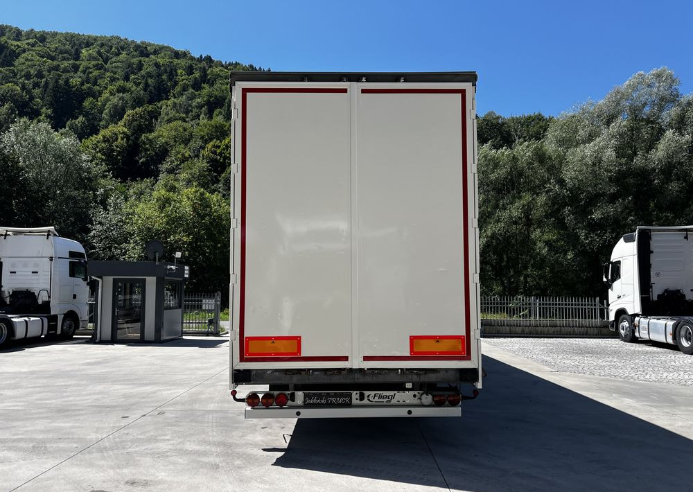 Fliegl Firanka Mega // 2017 Rok // SAF // Ocynk // Oś podnoszona // - Ponyvás félpótkocsi: 2 kép. Fliegl Firanka Mega // 2017 Rok // SAF // Ocynk // Oś podnoszona // - Ponyvás félpótkocsi: 2 kép.