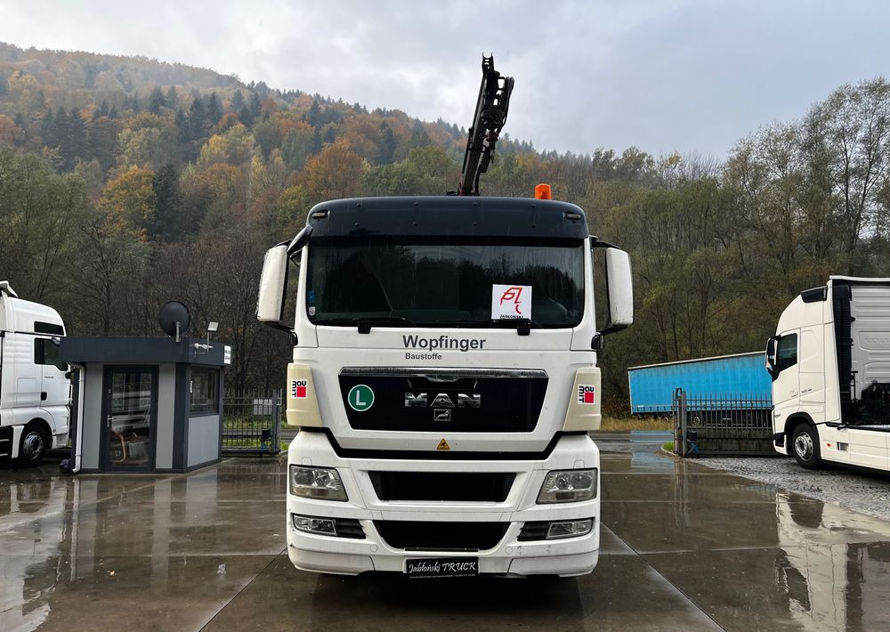 MAN TGX 26.440 // 2009 // Palfinger PK 12001EH Radio // Oś skrętna i podnoszona // - Platós teherautó, Darus autó: 2 kép. MAN TGX 26.440 // 2009 // Palfinger PK 12001EH Radio // Oś skrętna i podnoszona // - Platós teherautó, Darus autó: 2 kép.