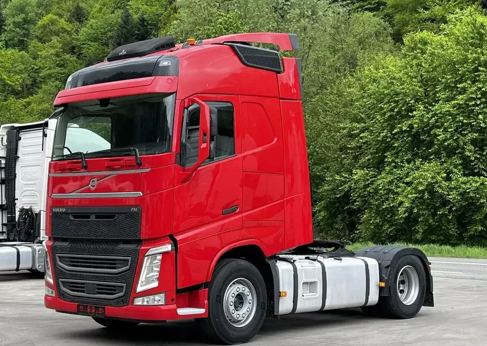 Volvo FH // Standard // 2018 // Duże zbiorniki // Klima postojowa // Radary // Idealny ! - Nyergesvontató: 1 kép. Volvo FH // Standard // 2018 // Duże zbiorniki // Klima postojowa // Radary // Idealny ! - Nyergesvontató: 1 kép.