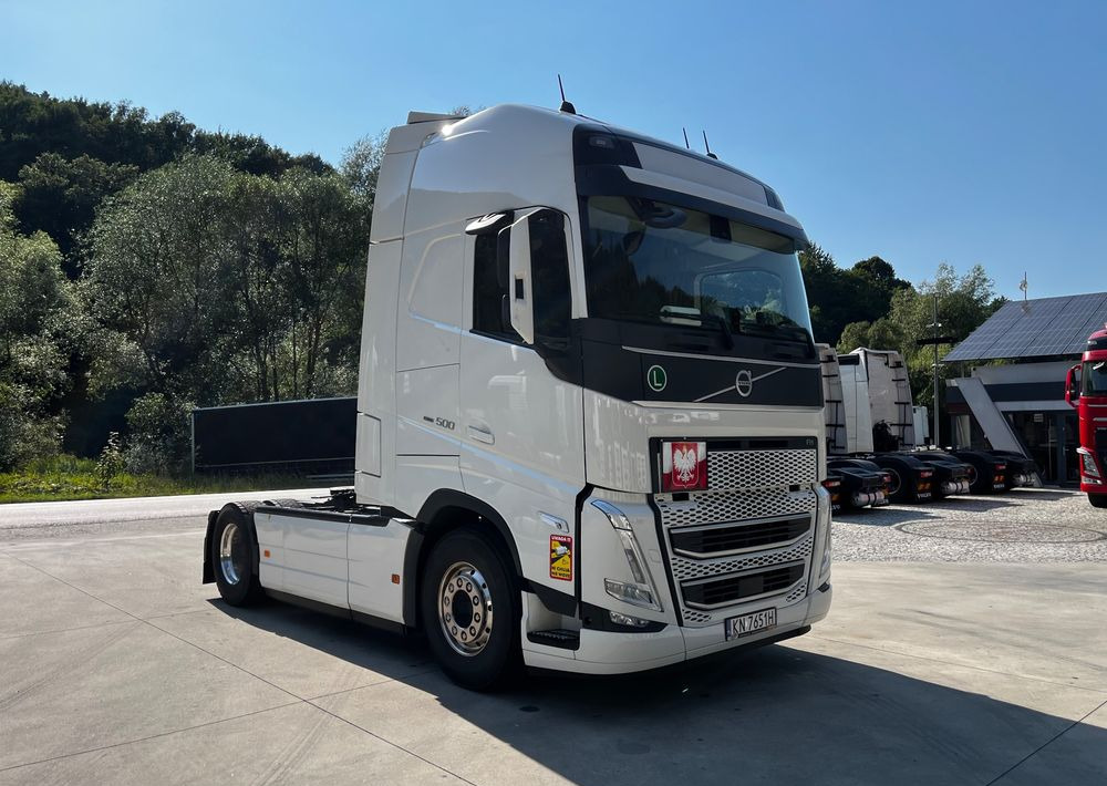 Volvo FH500 // 2024 Rok // Gwarancja // Full Led // ACC // Klima Postojowa // Jak nowy ! // - Nyergesvontató: 2 kép. Volvo FH500 // 2024 Rok // Gwarancja // Full Led // ACC // Klima Postojowa // Jak nowy ! // - Nyergesvontató: 2 kép.