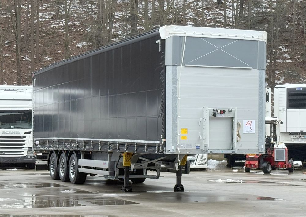 Schmitz Cargobull VARIOS - Ponyvás félpótkocsi: 5 kép. Schmitz Cargobull VARIOS - Ponyvás félpótkocsi: 5 kép.