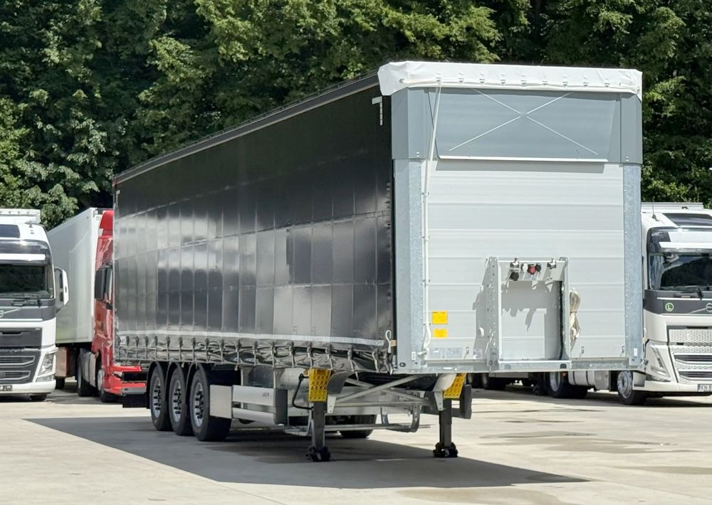 Schmitz Cargobull VARIOS + METALOWA SKRZYNIA - Ponyvás félpótkocsi: 3 kép. Schmitz Cargobull VARIOS + METALOWA SKRZYNIA - Ponyvás félpótkocsi: 3 kép.