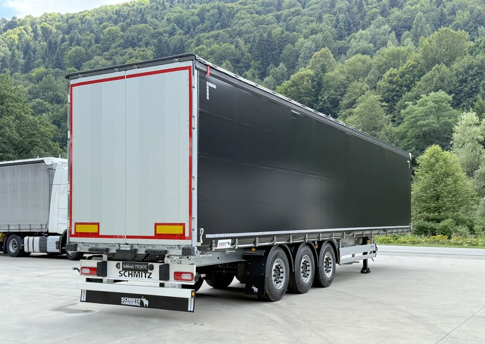 Schmitz Cargobull X-TOUGH - WZMACNIANA RAMA - Ponyvás félpótkocsi: 2 kép. Schmitz Cargobull X-TOUGH - WZMACNIANA RAMA - Ponyvás félpótkocsi: 2 kép.