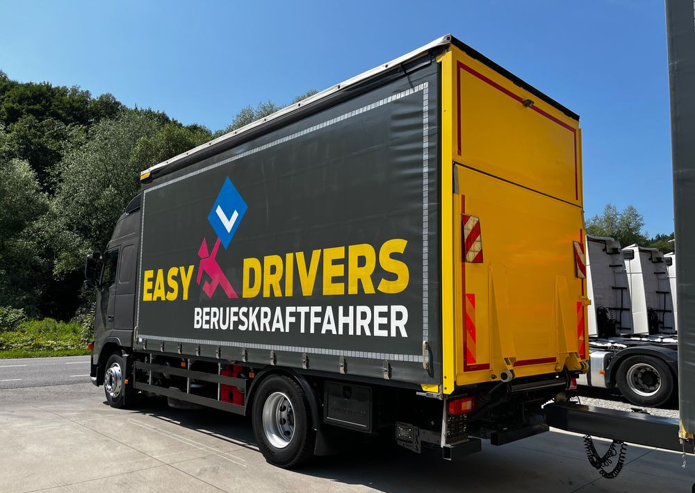 Volvo FH 420 4x2 // Zestaw + przyczepa Schwarzmuller // Jak Nowy // Niski przebieg // Automat // Idealny !!! - Ponyvás teherautó: 4 kép. Volvo FH 420 4x2 // Zestaw + przyczepa Schwarzmuller // Jak Nowy // Niski przebieg // Automat // Idealny !!! - Ponyvás teherautó: 4 kép.