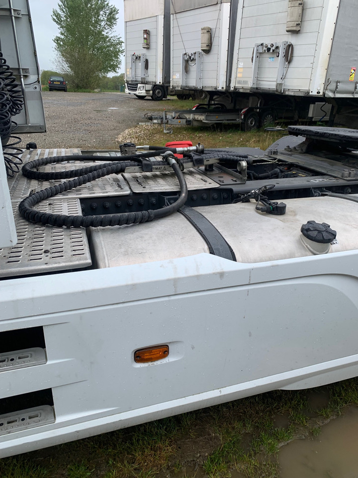 Daf Superspacecab XF 530FT - Nyergesvontató: 5 kép. Daf Superspacecab XF 530FT - Nyergesvontató: 5 kép.
