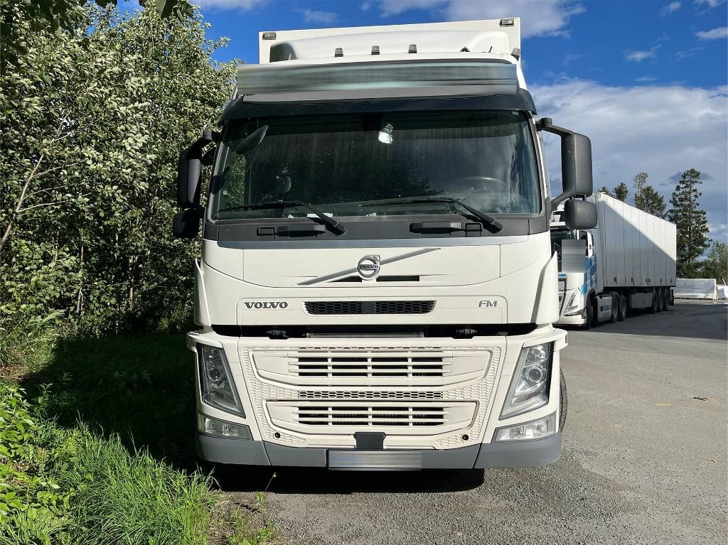 Volvo FM 420 6x2 Zepro - Egyéb gépek: 5 kép. Volvo FM 420 6x2 Zepro - Egyéb gépek: 5 kép.