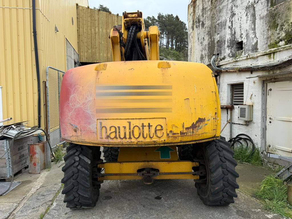 Haulotte H 21 TX - Teleszkópos emelő: 4 kép. Haulotte H 21 TX - Teleszkópos emelő: 4 kép.