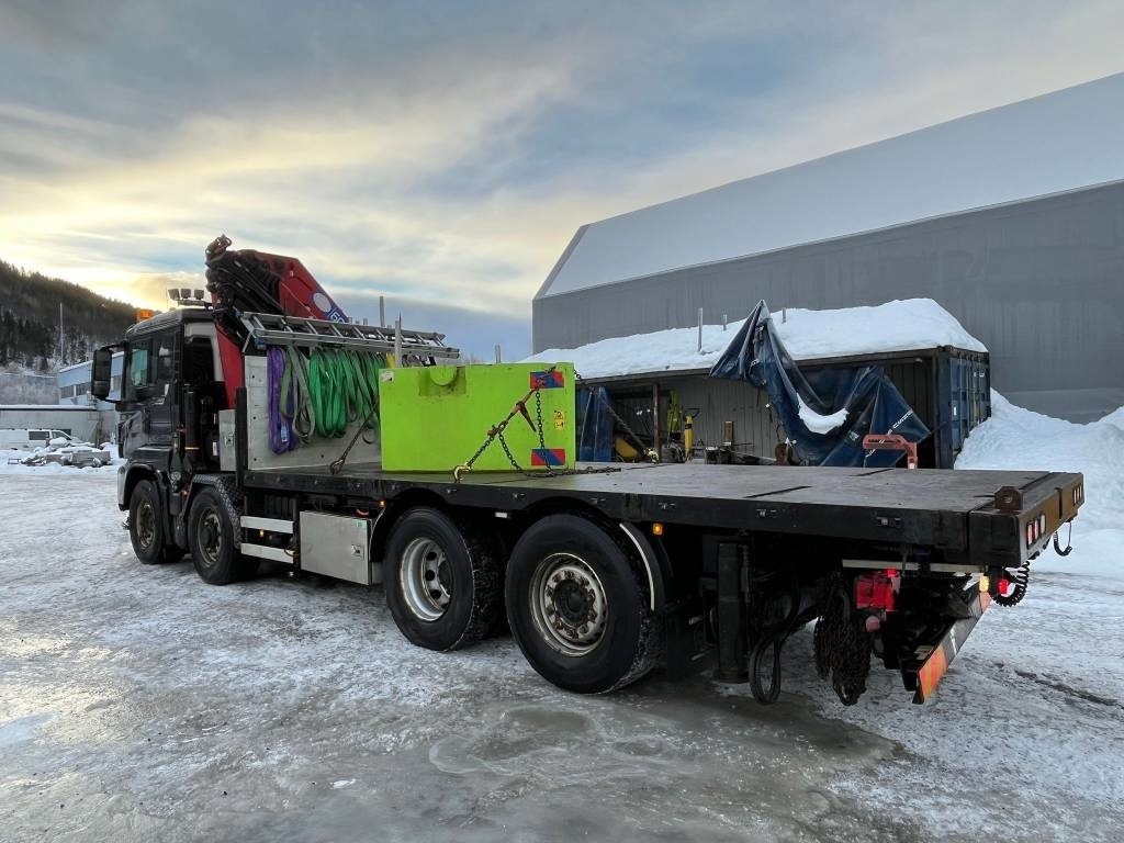 MAN TGS 35.480 60 tm HMF hydrodrive winch - Darus autó: 2 kép. MAN TGS 35.480 60 tm HMF hydrodrive winch - Darus autó: 2 kép.