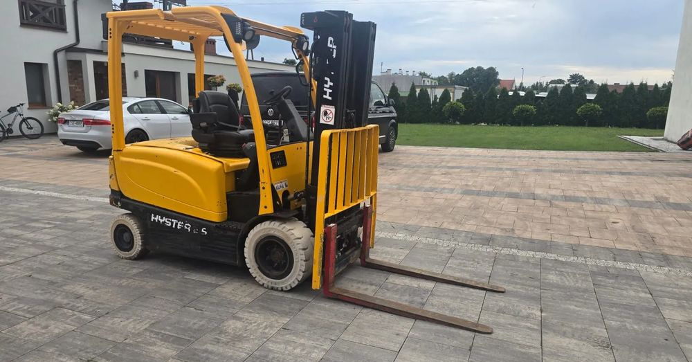Hyster J2.5XN - Elektromos targonca: 1 kép. Hyster J2.5XN - Elektromos targonca: 1 kép.