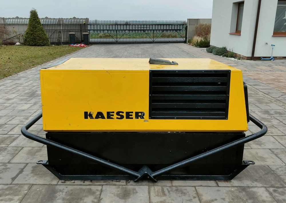 Inny KAESER M34E - Légkompresszor: 2 kép. Inny KAESER M34E - Légkompresszor: 2 kép.