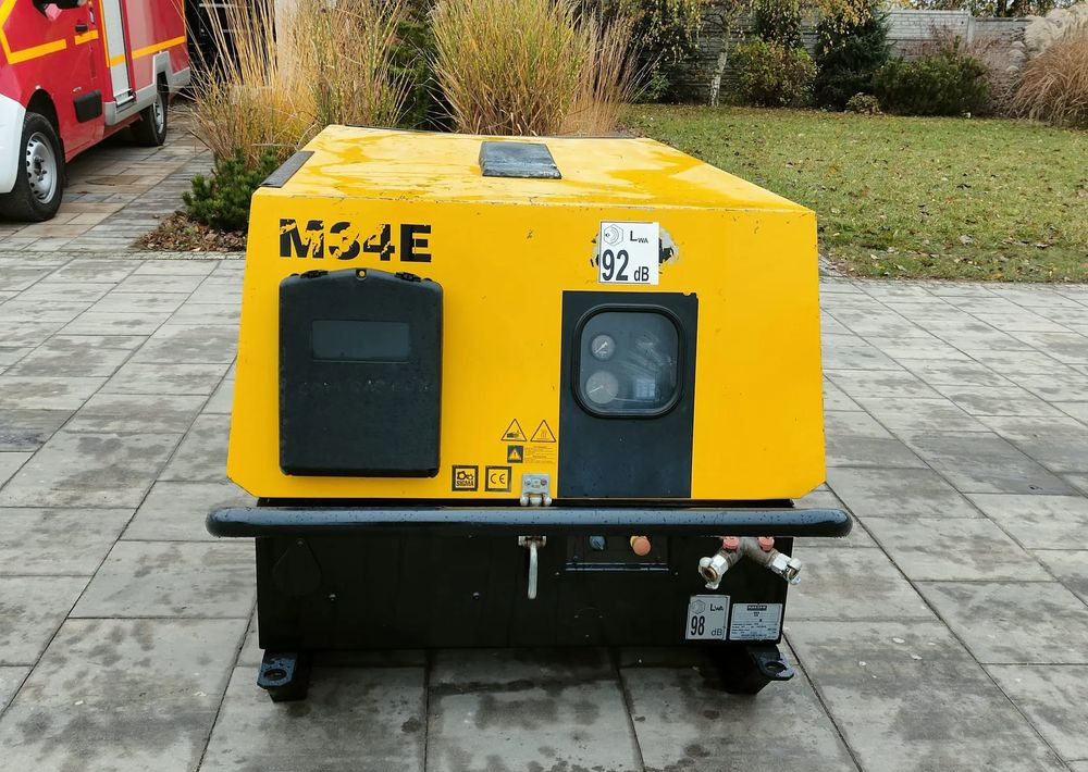 Inny KAESER M34E - Légkompresszor: 5 kép. Inny KAESER M34E - Légkompresszor: 5 kép.