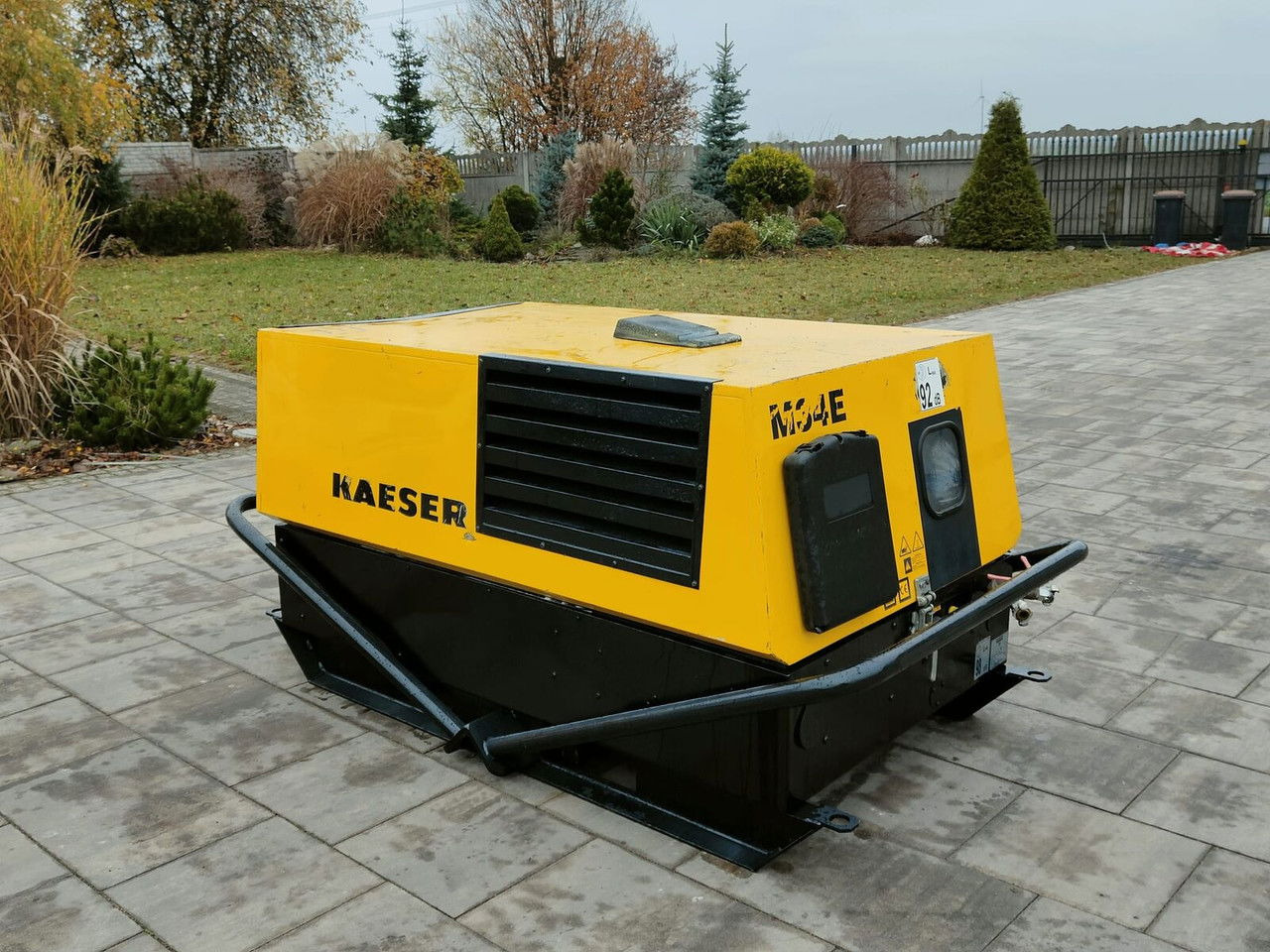 Kaeser M34E Sprężarka Elektryczna Kompresor 3.4 m3/min 22 KW - Légkompresszor: 1 kép. Kaeser M34E Sprężarka Elektryczna Kompresor 3.4 m3/min 22 KW - Légkompresszor: 1 kép.