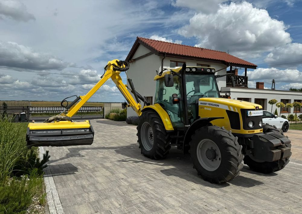 Massey Ferguson 6445 - Traktor: 1 kép. Massey Ferguson 6445 - Traktor: 1 kép.