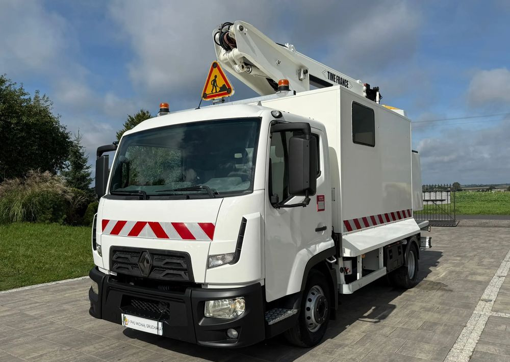 Renault D - Emelőkosaras teherautó: 5 kép. Renault D - Emelőkosaras teherautó: 5 kép.