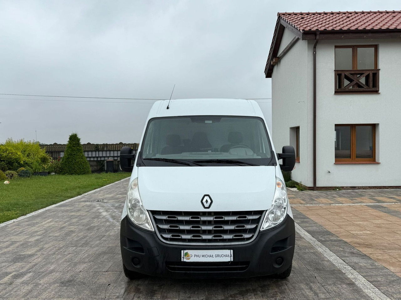 Renault Master 2.3 - Furgon: 2 kép. Renault Master 2.3 - Furgon: 2 kép.