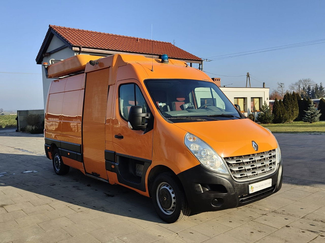 Renault Master Blaszak Roboty drogowe Pomoc drogowa Auto Serwisowe Oświe - Furgon: 1 kép. Renault Master Blaszak Roboty drogowe Pomoc drogowa Auto Serwisowe Oświe - Furgon: 1 kép.