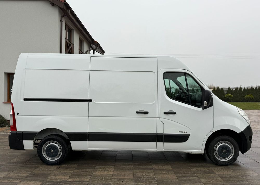 Renault Master - Furgon: 3 kép. Renault Master - Furgon: 3 kép.