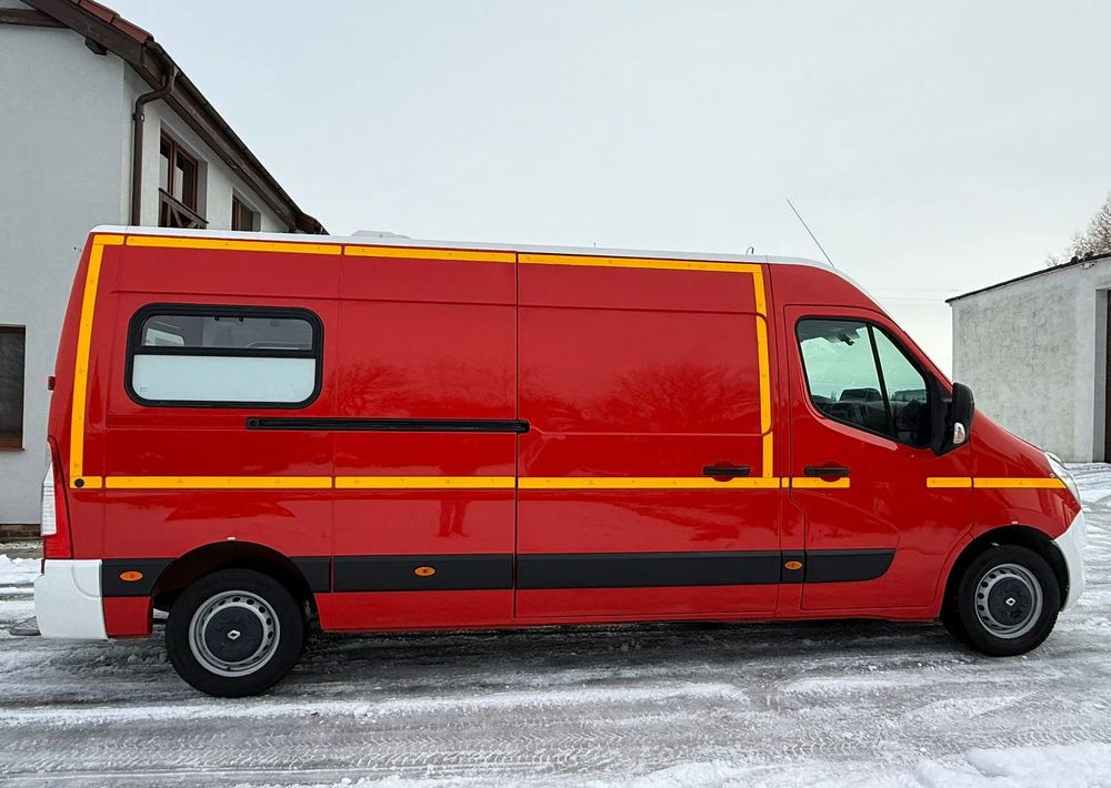 Renault Master - Mentőautó: 3 kép. Renault Master - Mentőautó: 3 kép.