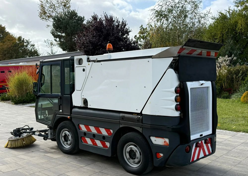 Schmidt Compact 200 - Szemetesautó: 3 kép. Schmidt Compact 200 - Szemetesautó: 3 kép.