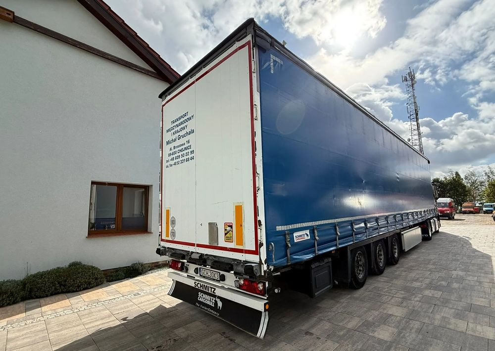 Schmitz Cargobull MEGA VARIOS+BDE - Ponyvás félpótkocsi: 1 kép. Schmitz Cargobull MEGA VARIOS+BDE - Ponyvás félpótkocsi: 1 kép.