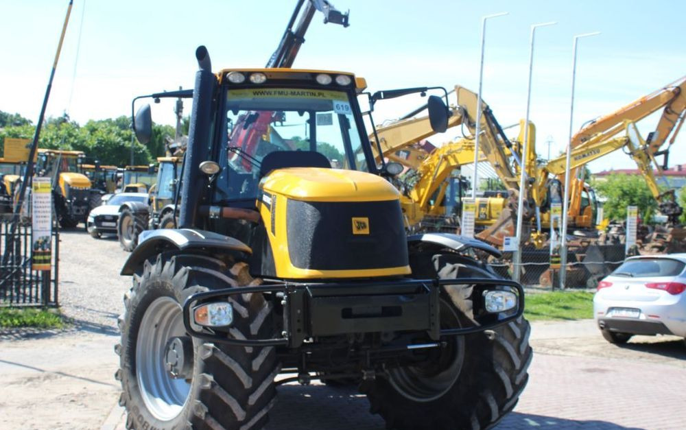 JCB FASTRAC 2170 - Traktor: 2 kép. JCB FASTRAC 2170 - Traktor: 2 kép.