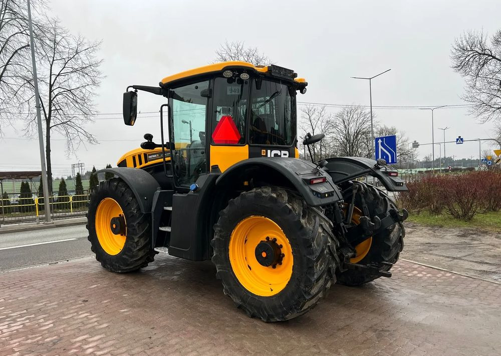 JCB Fastrac 4220 | 2017 ROK | 220 KM - Traktor: 3 kép. JCB Fastrac 4220 | 2017 ROK | 220 KM - Traktor: 3 kép.