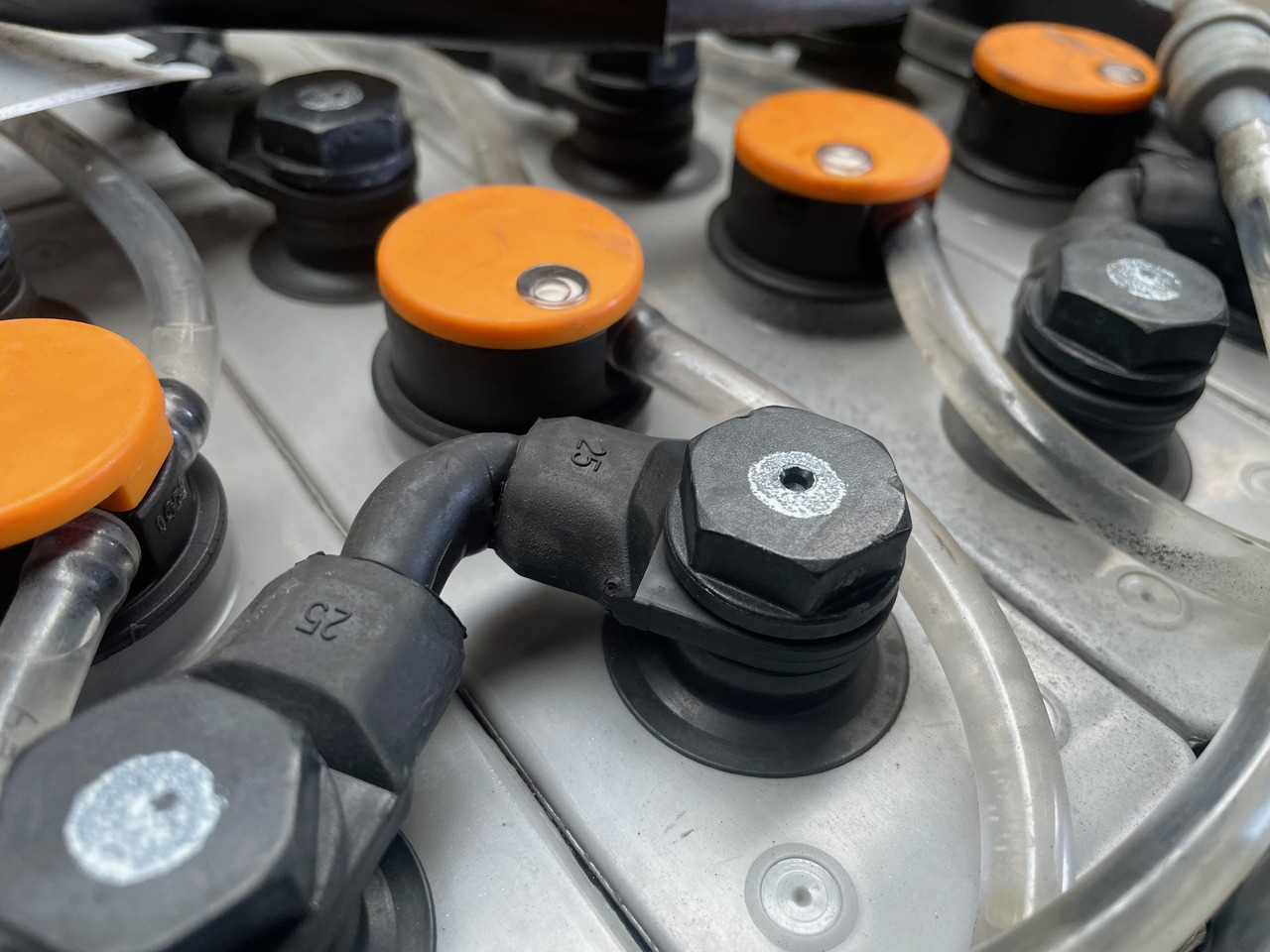 24 Volt I 3 PZS 375 - Akkumulátor - Anyagmozgató gép: 3 kép. 24 Volt I 3 PZS 375 - Akkumulátor - Anyagmozgató gép: 3 kép.