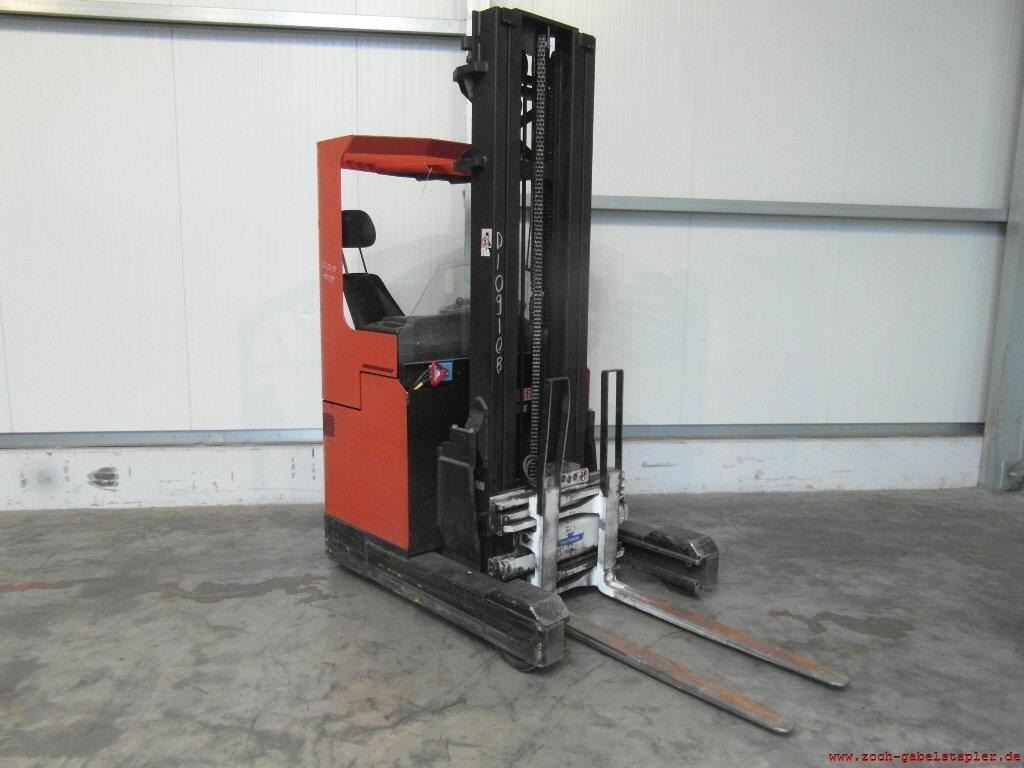 BT RRE2/15 - Tolóoszlopos targoncá: 3 kép. BT RRE2/15 - Tolóoszlopos targoncá: 3 kép.