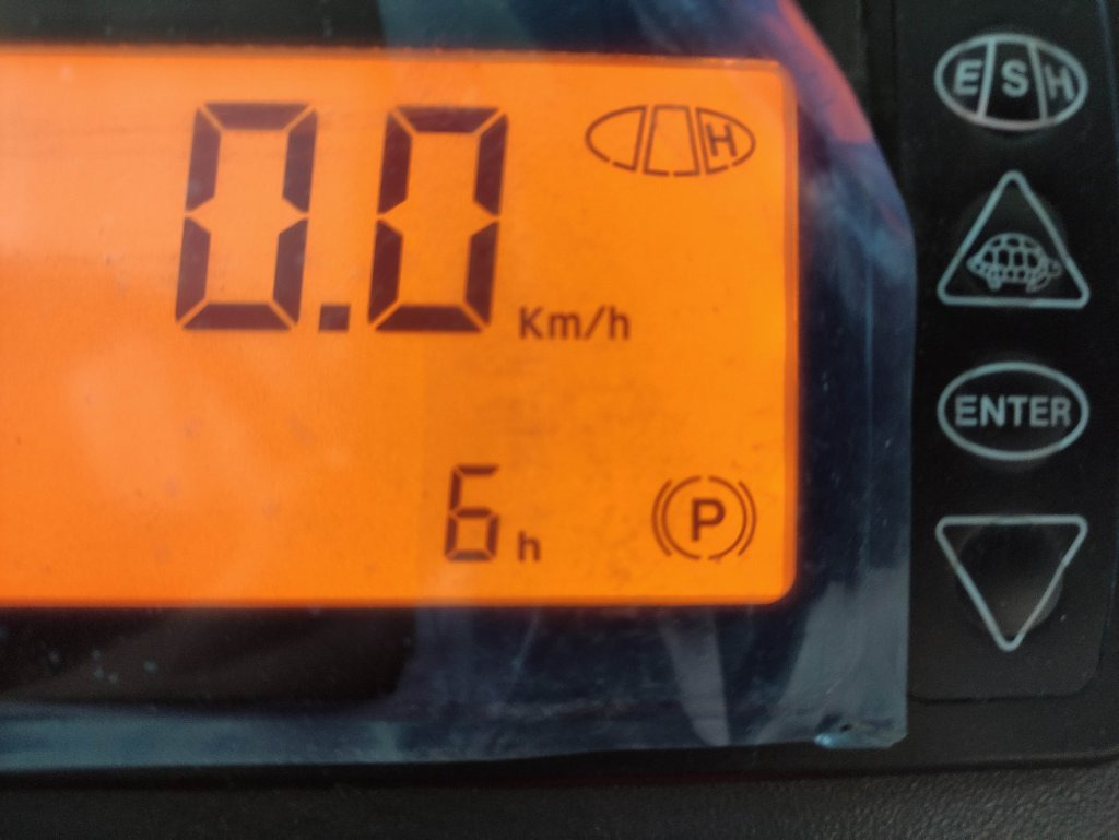 Elektromos targonca Baoli KBE35: 7 kép.
