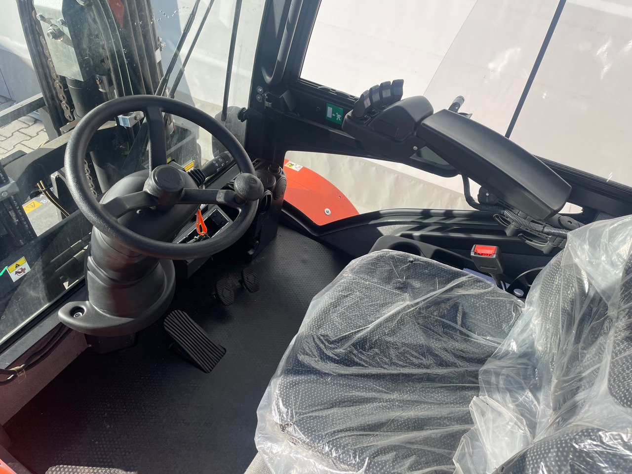 Carer F80/900 HD2 / Neuwertig - Elektromos targonca: 5 kép. Carer F80/900 HD2 / Neuwertig - Elektromos targonca: 5 kép.