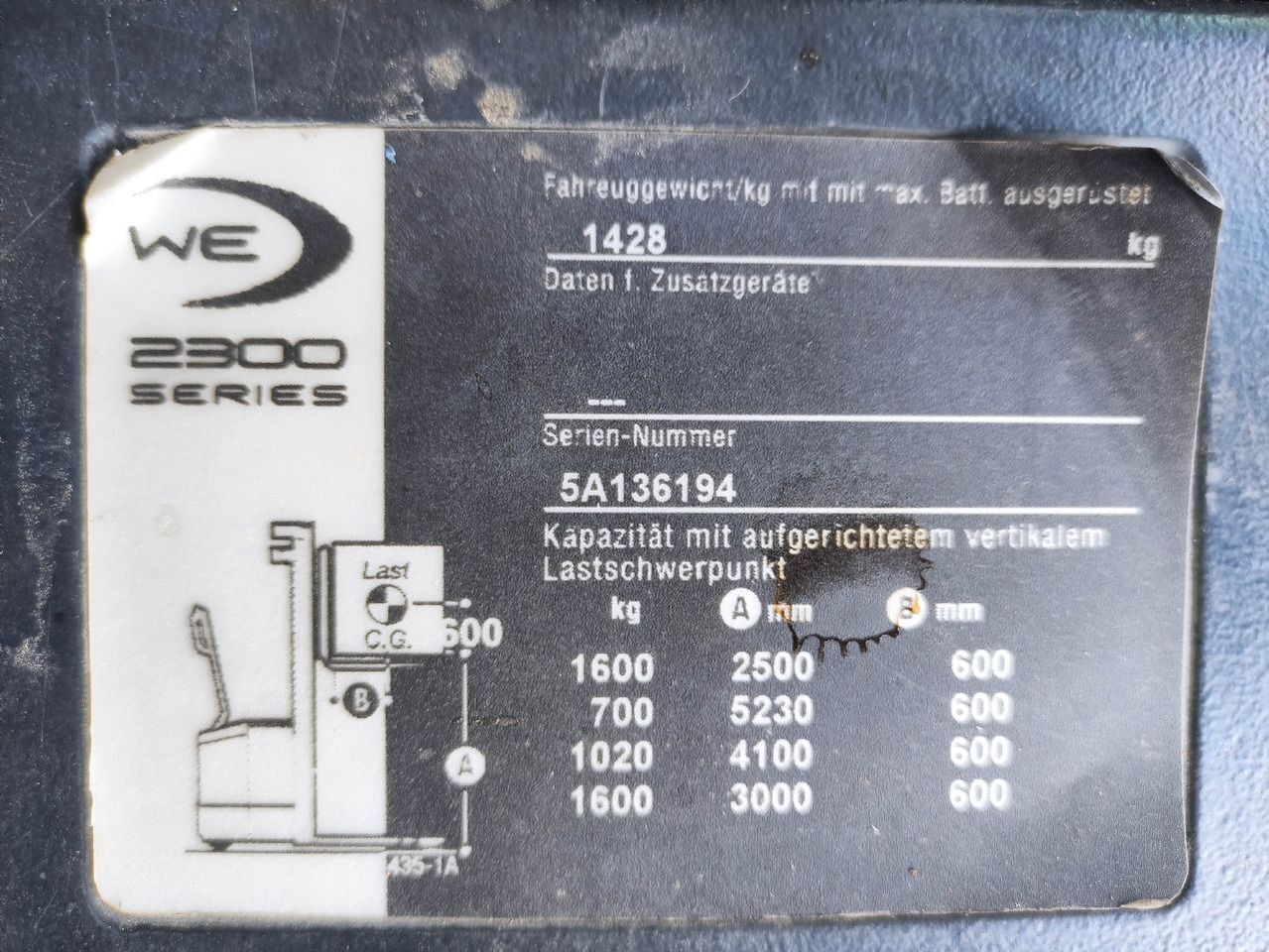 Crown WE 2300-1.6 TT - Emelőtargoncá: 5 kép. Crown WE 2300-1.6 TT - Emelőtargoncá: 5 kép.