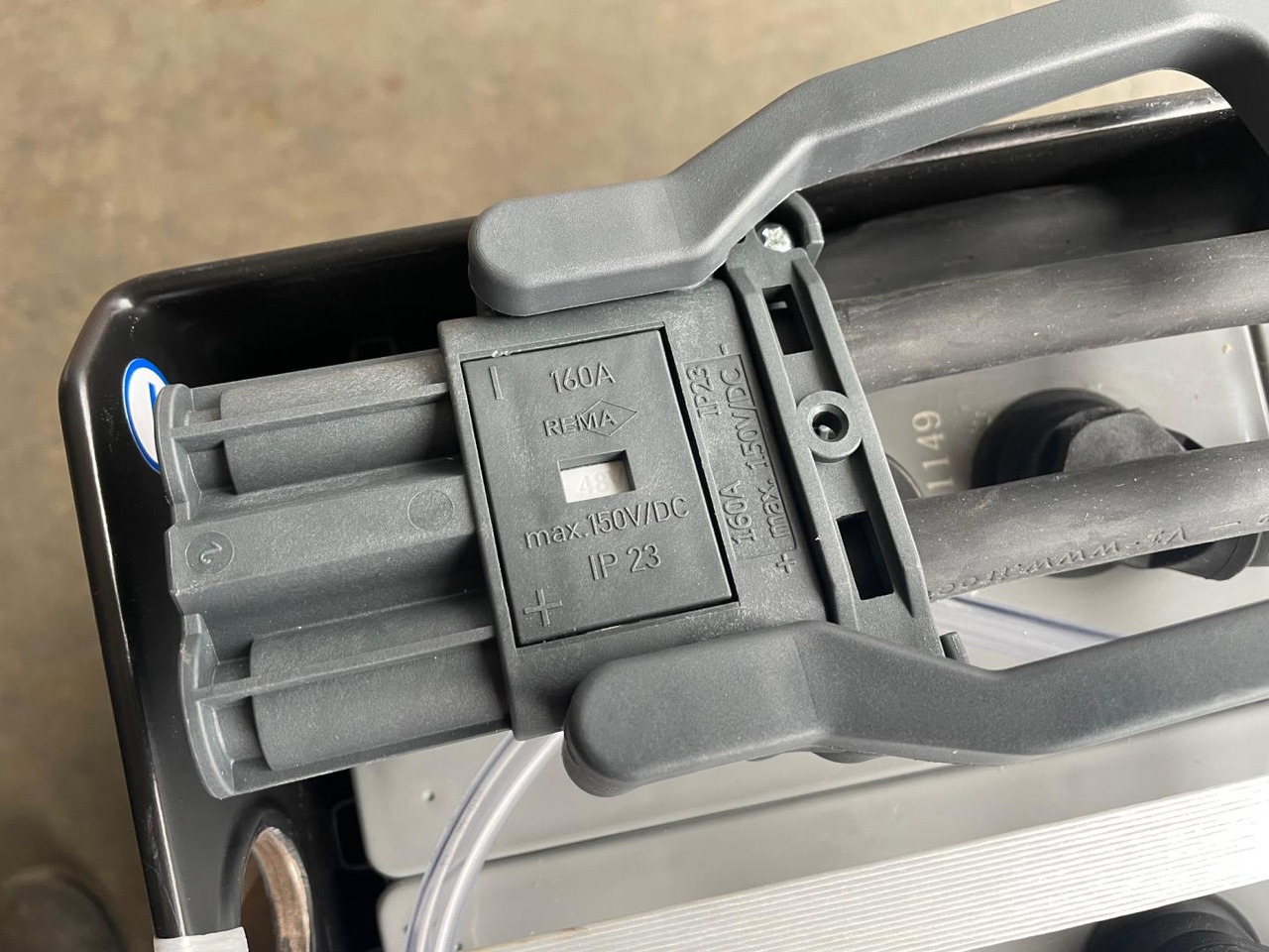 Eternity 48V 5 EPzS 625 - Akkumulátor - Anyagmozgató gép: 3 kép. Eternity 48V 5 EPzS 625 - Akkumulátor - Anyagmozgató gép: 3 kép.