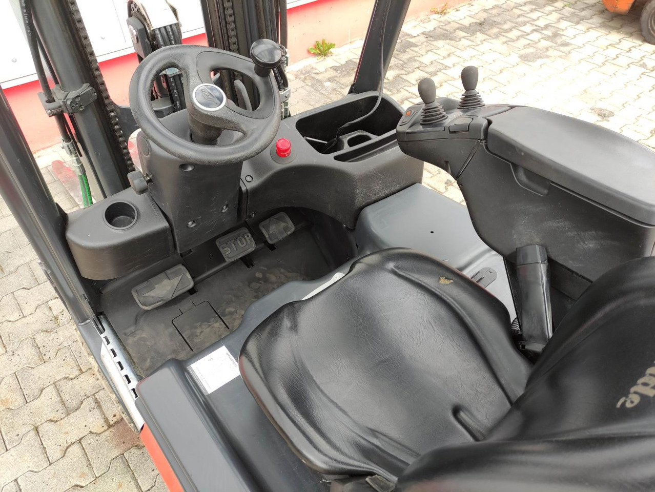 Linde E16-02-386-EVO - Elektromos targonca: 5 kép. Linde E16-02-386-EVO - Elektromos targonca: 5 kép.