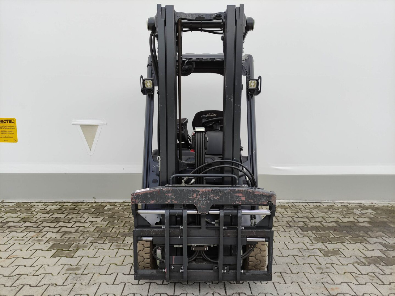 Linde E16-C-02-387 EVO - Elektromos targonca: 3 kép. Linde E16-C-02-387 EVO - Elektromos targonca: 3 kép.