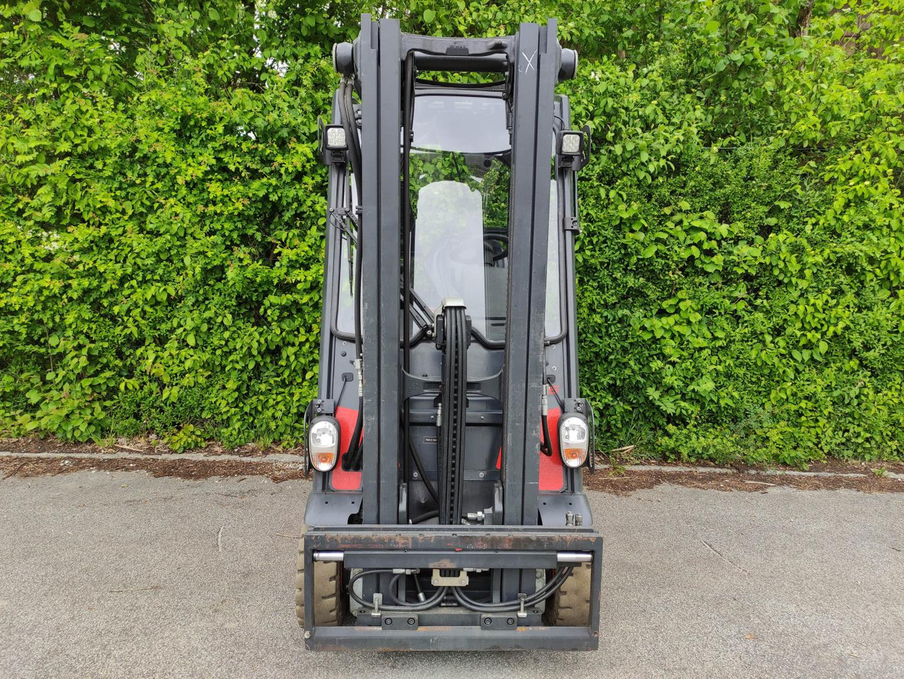 Linde E16PH-02-386-EVO - Elektromos targonca: 3 kép. Linde E16PH-02-386-EVO - Elektromos targonca: 3 kép.
