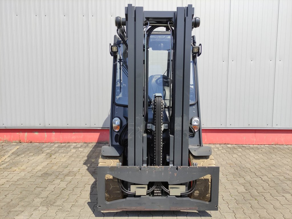Linde E50HL-01-388 - Elektromos targonca: 3 kép. Linde E50HL-01-388 - Elektromos targonca: 3 kép.