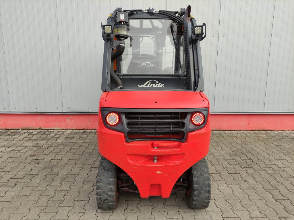Linde H35D-02-393-EVO - Dízel targonca: 4 kép. Linde H35D-02-393-EVO - Dízel targonca: 4 kép.