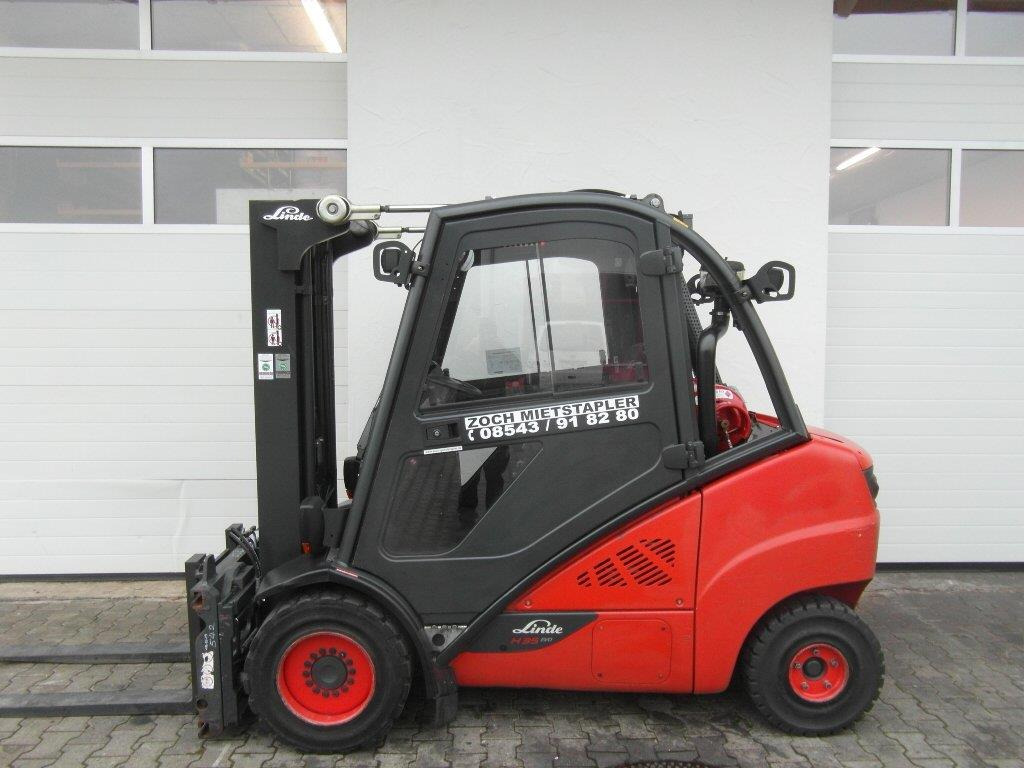 Linde H35T/393-02-EVO - Gázüzemű targonca: 1 kép. Linde H35T/393-02-EVO - Gázüzemű targonca: 1 kép.