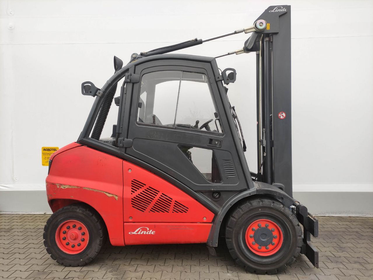 Linde H50D-394 - Dízel targonca: 2 kép. Linde H50D-394 - Dízel targonca: 2 kép.
