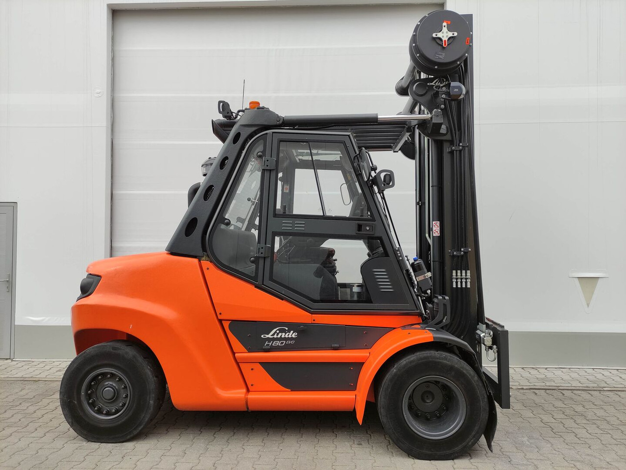 Linde H80D-03/900-396/EVO - Dízel targonca: 2 kép. Linde H80D-03/900-396/EVO - Dízel targonca: 2 kép.