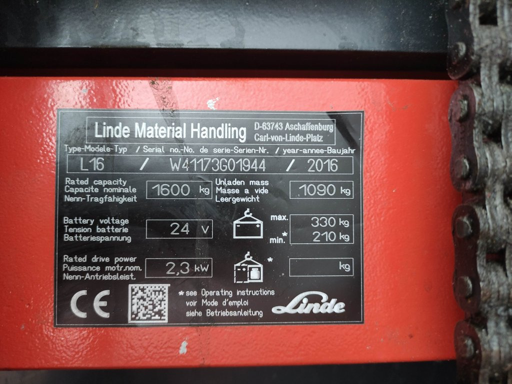 Linde L16i-1173 - Emelőtargoncá: 5 kép. Linde L16i-1173 - Emelőtargoncá: 5 kép.